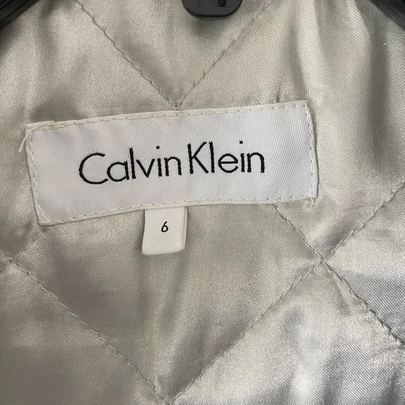 Calvin Klein Women PeacoatSize 6